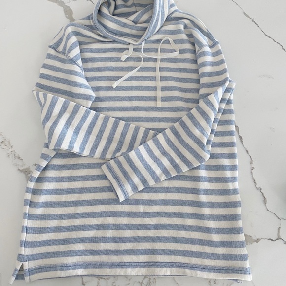 NWT Chaps striped sweatshirt. - Picture 5 of 5